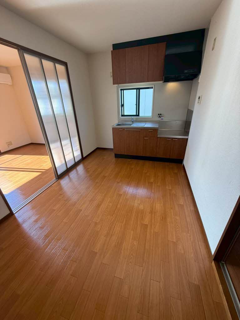 サニーハイツ・サチE 0201号-4