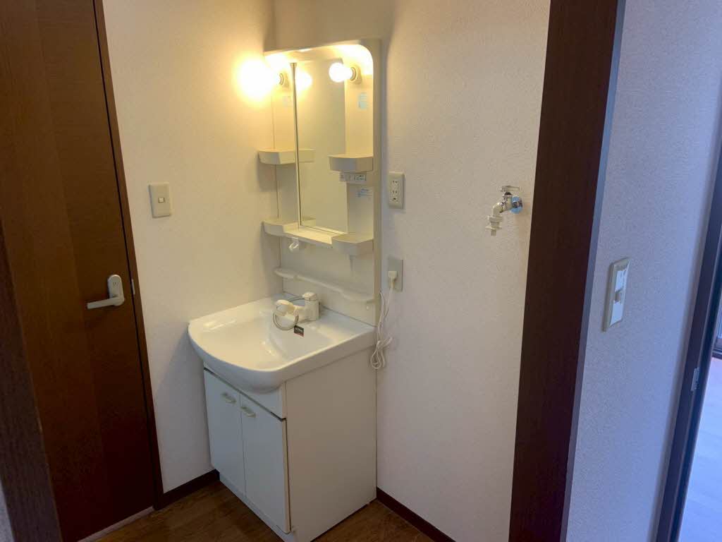 ベルサージュ 0202号-8