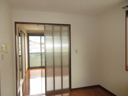 メゾン　ラッキービレッジⅠ・Ⅱ・Ⅲ 2201号-3