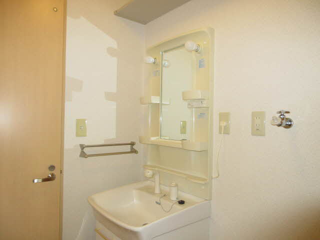 テラス花水木 0201号-8