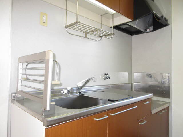 メルベーユ綾中Ⅱ 0201号-5