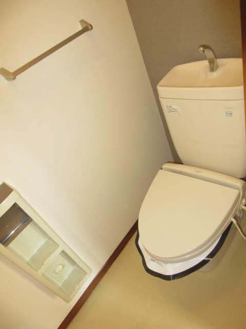 ディアコートＡ・Ｂ・Ｃ・Ｄ・Ｅ・Ｆ E202号-6