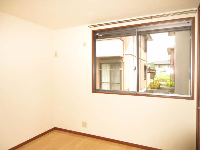 ディアコートＡ・Ｂ・Ｃ・Ｄ・Ｅ・Ｆ F102号-3