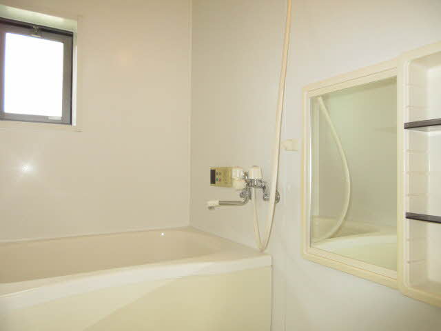 ディアコートＡ・Ｂ・Ｃ・Ｄ・Ｅ・Ｆ F102号-6