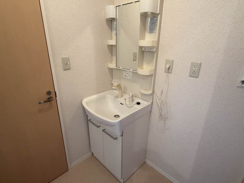 シャトー南多田 0203号-8