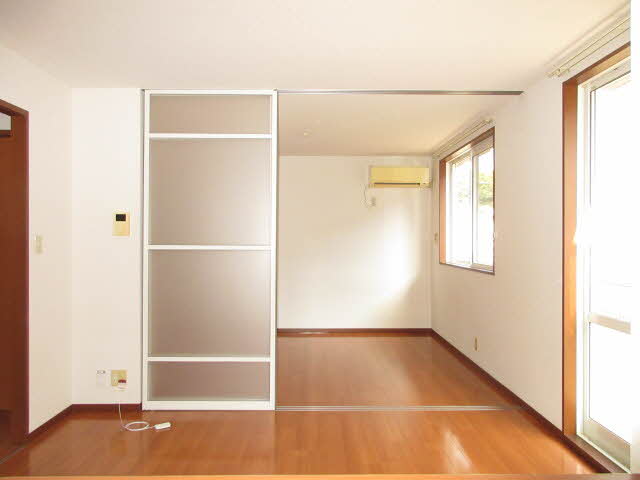 プチ・フォレ 0102号-3