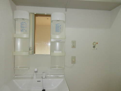 ティアラ・駅南Ａ・Ｂ B201号-8