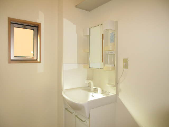 ティアラ・駅南Ｃ 0101号-7