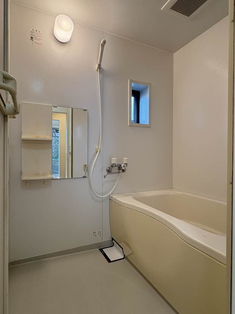 シャーメゾン神宮寺 0102号-10