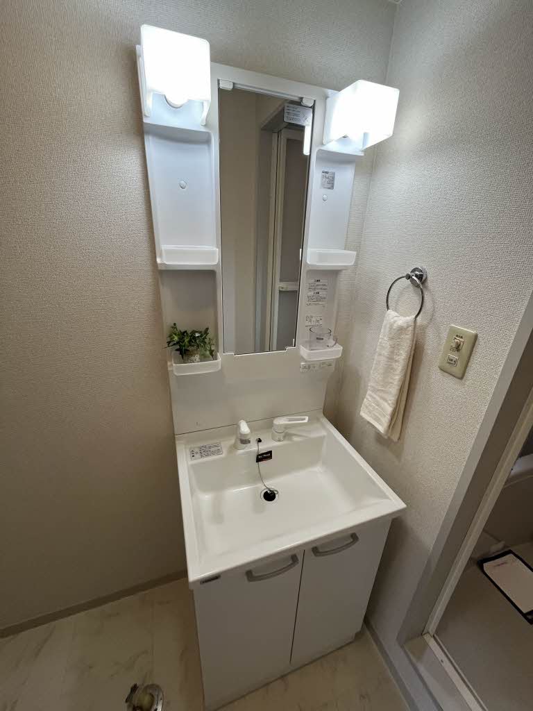 Ｇｅｏｒｇｅ　ＨｏｕｓｅⅡ 0202号-6