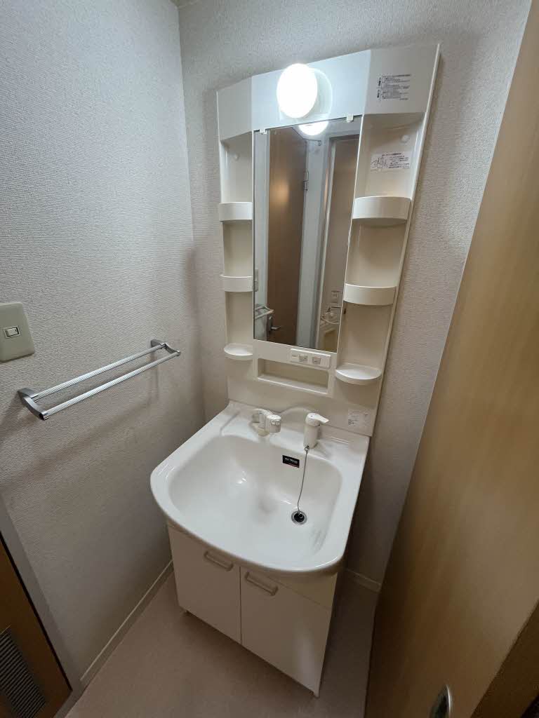 シャーメゾンユタニＡ A202号-6