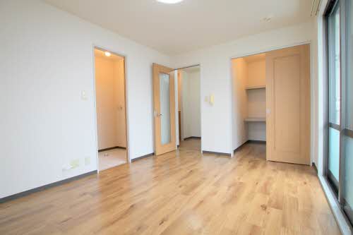 シャーメゾン行基 0203号-2