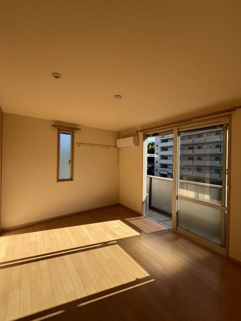 シャーメゾン妙法寺 0201号-3