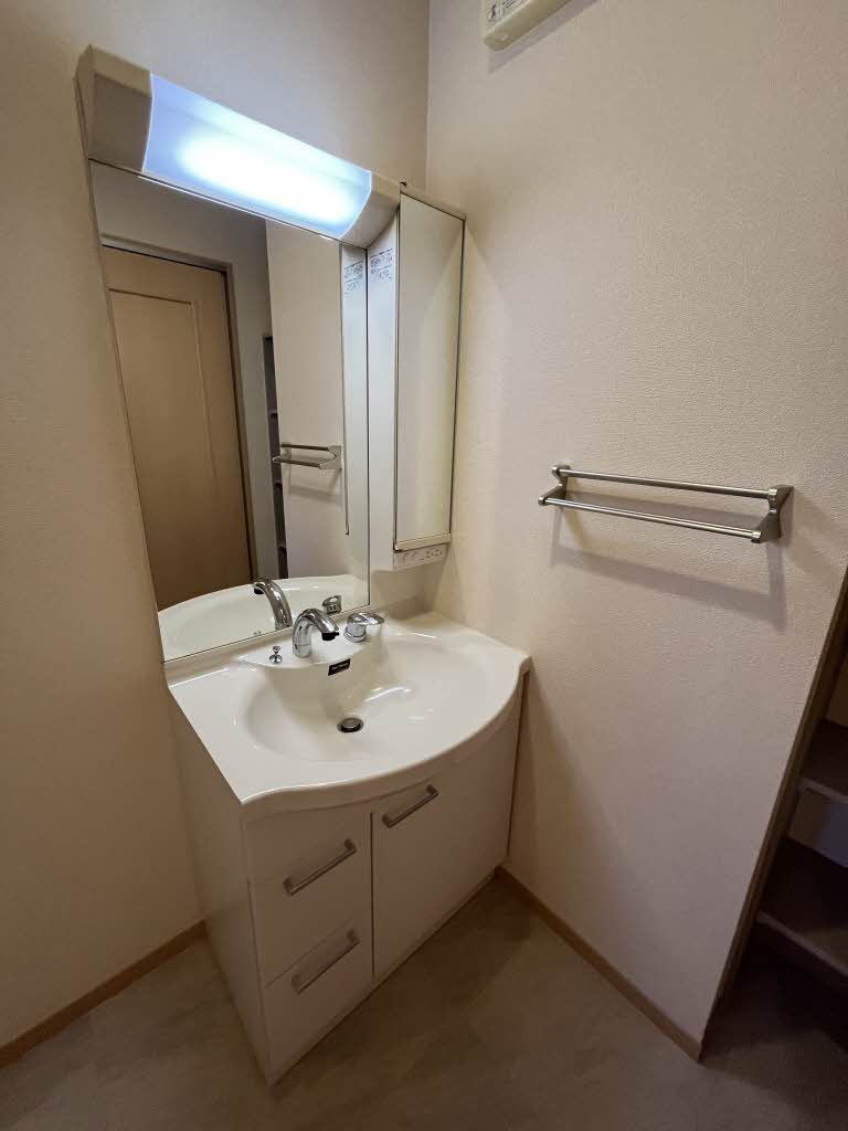 シャーメゾン妙法寺 0201号-6