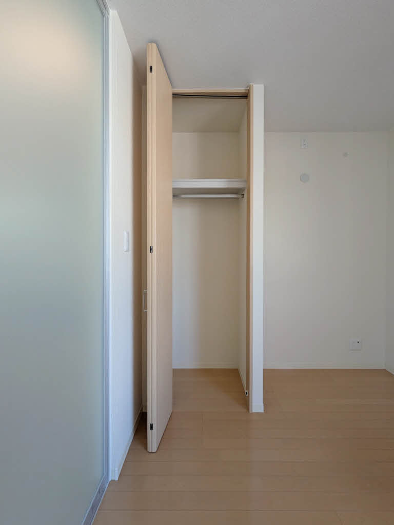 シャーメゾンウェスト 0103号-11