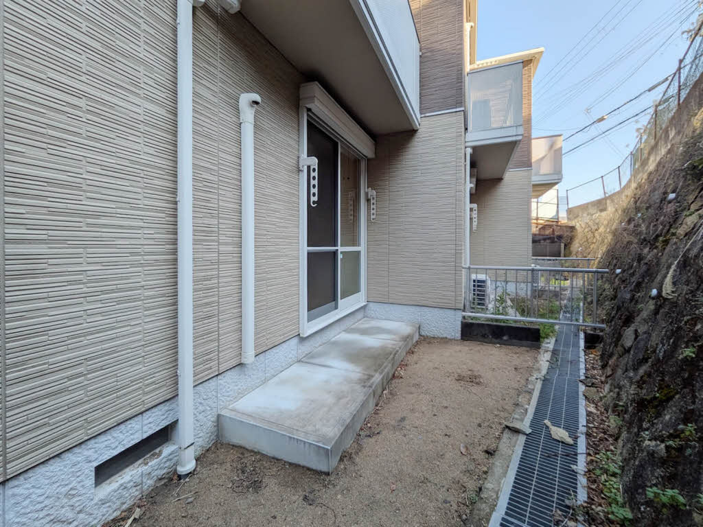 シャーメゾンウェスト 0103号-12