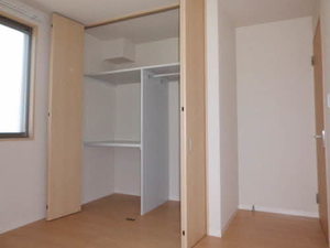 ヴィラーチェ尾上 0102号-5