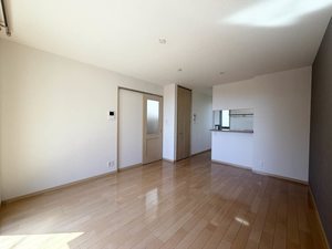 ヴィラ　ヴァレ　本山北町 0102号-3