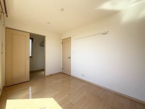 ヴィラ　ヴァレ　本山北町 0102号-6