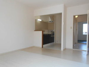 セントポーリア A202号-2