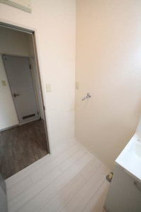 ウエストサイドコート A102号-9