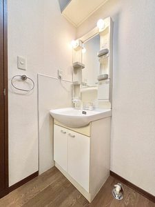 フローラ　Ｄ棟 0202号-8