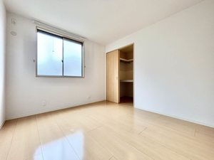 カーサ ヴェルデ A102号-3