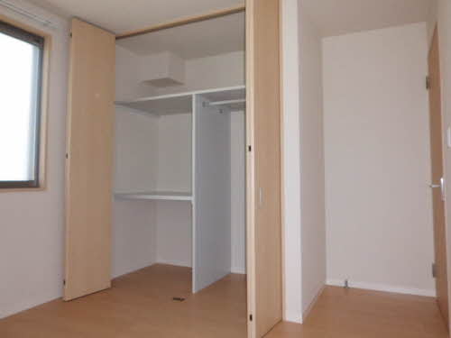 ヴィラーチェ尾上 0102号-5