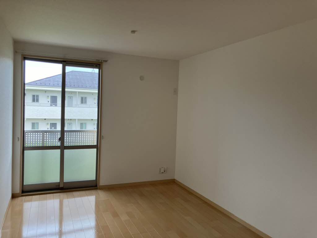 シャトーサイド 0203号-2