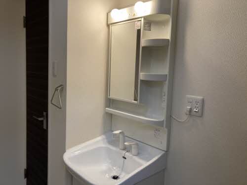 ブリリアント　ガーデン（Ａ棟） A201号-5