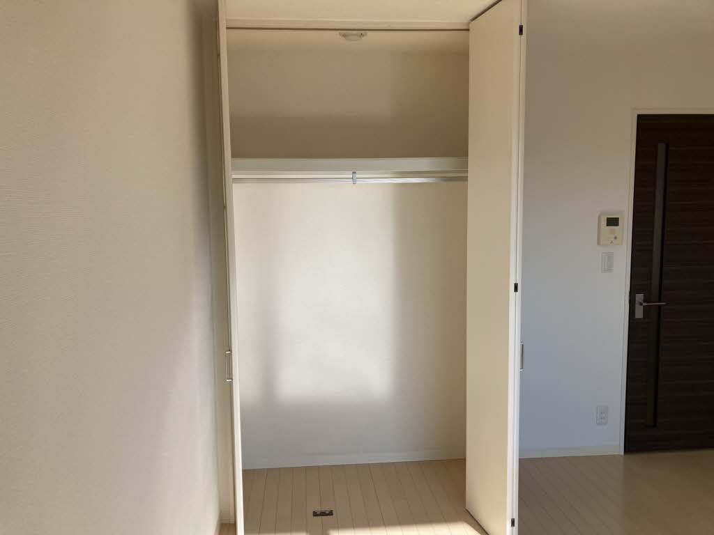 ブリリアント　ガーデン（Ａ棟） A206号-3