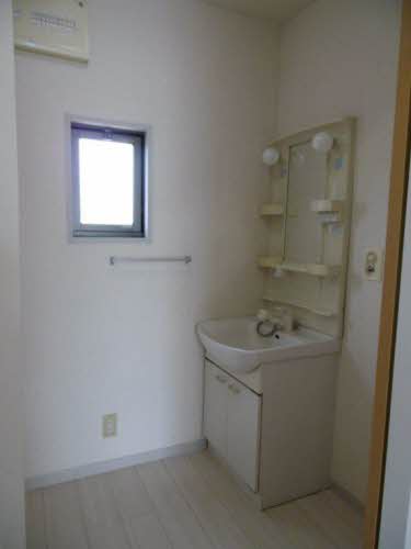 ニューフォーレス　ナガタ B201号-5