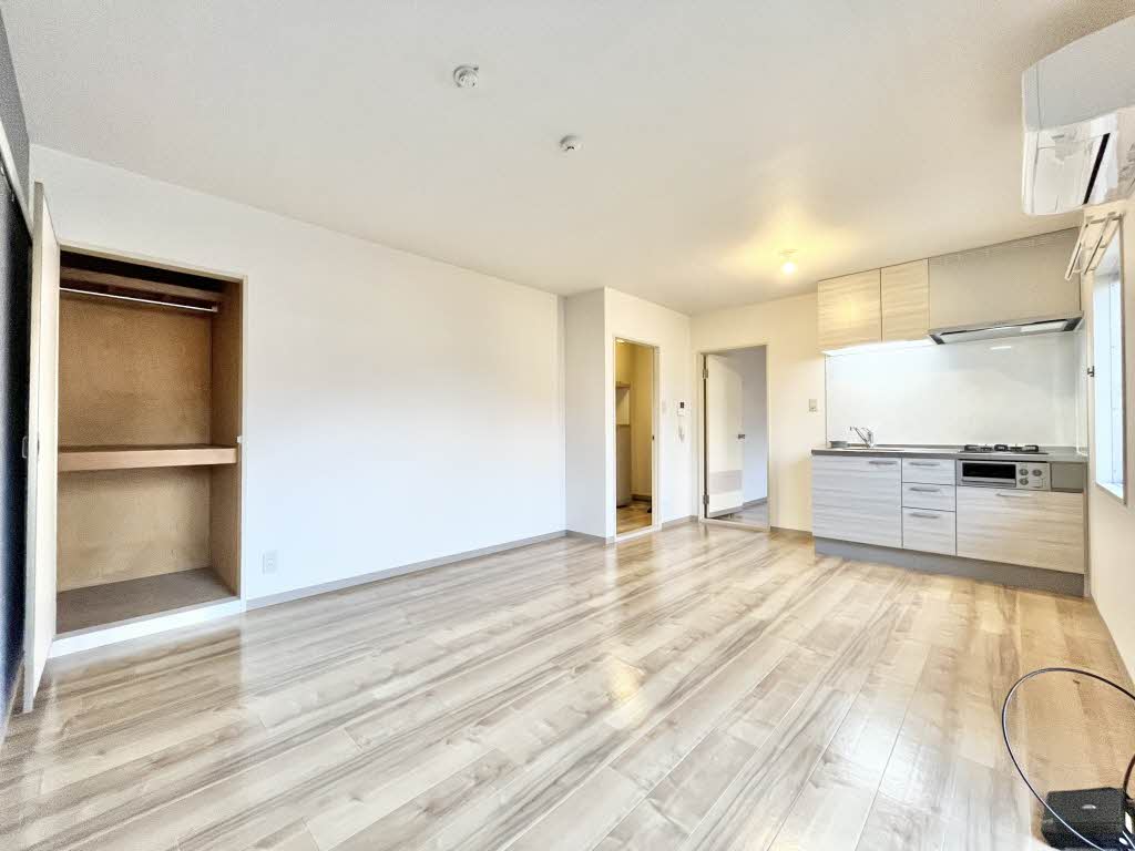 ハイツメイプルタウン B202号-1