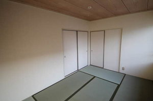 フレグランス光陽 0208号-3