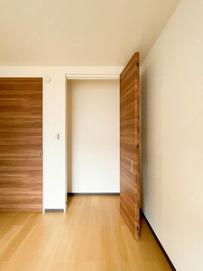 ラフォーレ野出 A101号-5