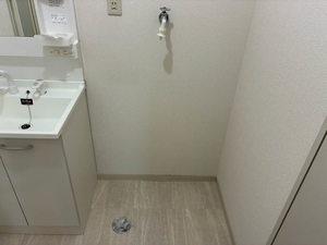 クールメゾン和泉C棟 C202号-13