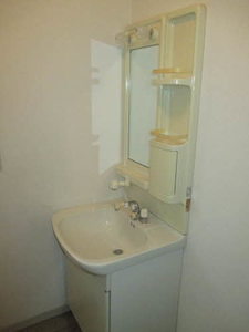 大町ガーデンライフ B201号-5