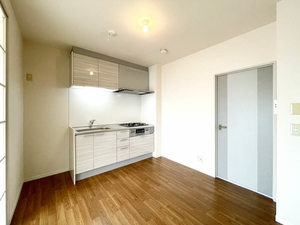 ラ・フォンテーヌ C202号-2