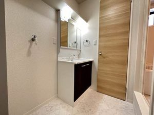 坂の久保ハイツE棟 E102号-6