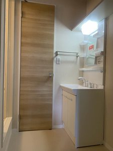 坂の久保ハイツE棟 E103号-11