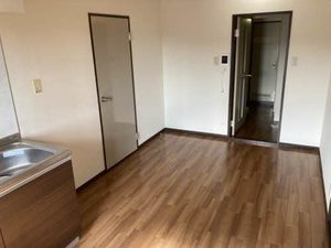 コスモスハイツ A202号-3