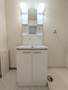 タウニィ高岡 A103号-7