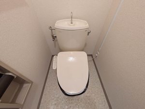 タウニィ高岡 A103号-8