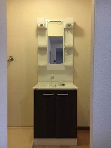 タウニィ高岡 B102号-4