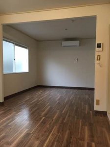 タウニィ高岡 B102号-8