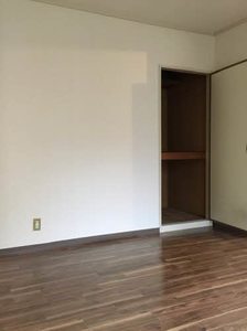 タウニィ高岡 B102号-9