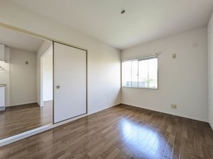 タウニィ日岡 0203号-5