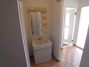 タウニィ津市場 0103号-5