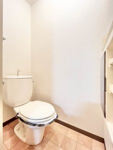 ヴィラ　カメリア B102号-5