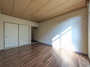 ファミーユ山の北 0101号-8